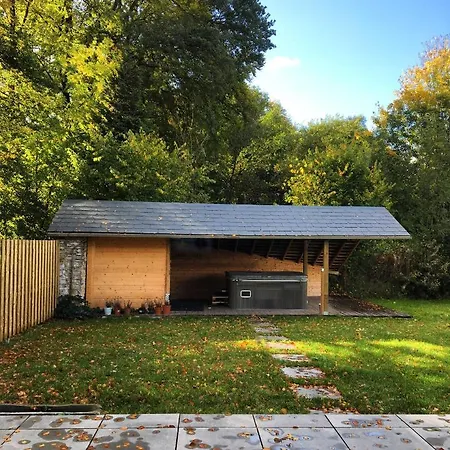 De Meute Holiday With Sauna & Jacuzzi!